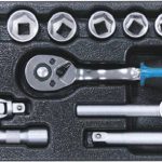 MODULE PLASTIQUE DOUILLES ET CLE A CLIQUET 3/8"
